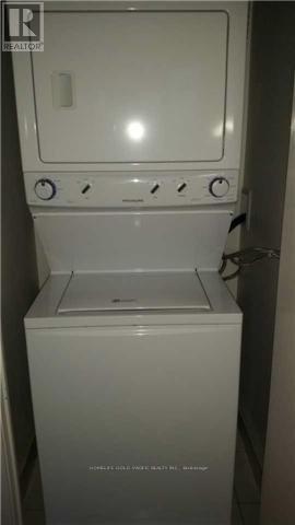 1711 - 72 ESTHER SHINER BOULEVARD - Photo 4