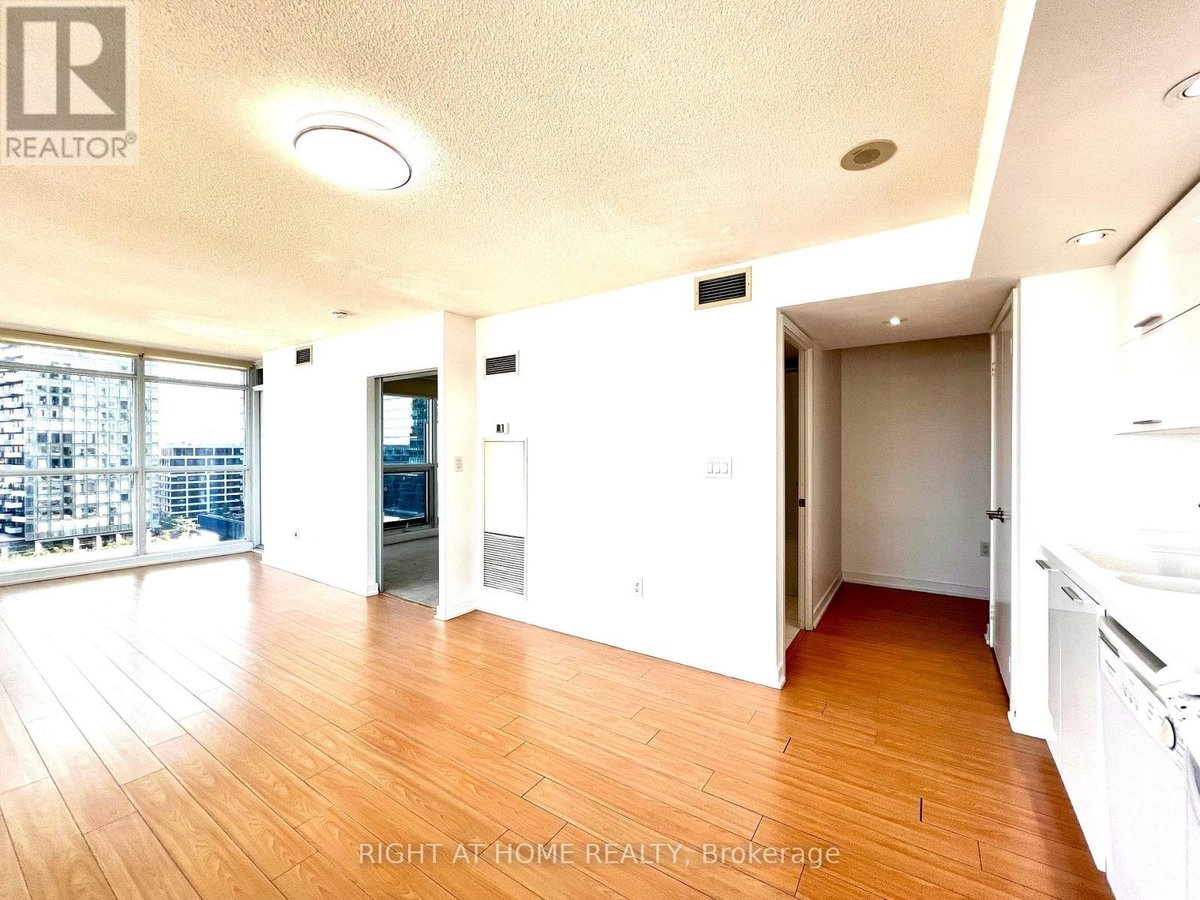 2507 - 25 CAPREOL COURT - Photo 8