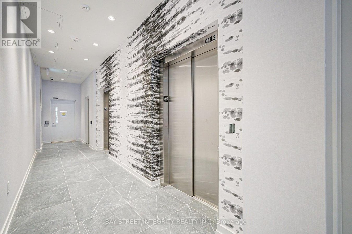 505 - 6 CHARTWELL ROAD - Photo 4