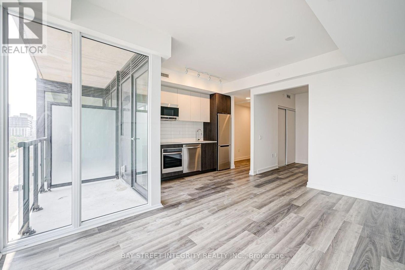 505 - 6 CHARTWELL ROAD - Photo 9