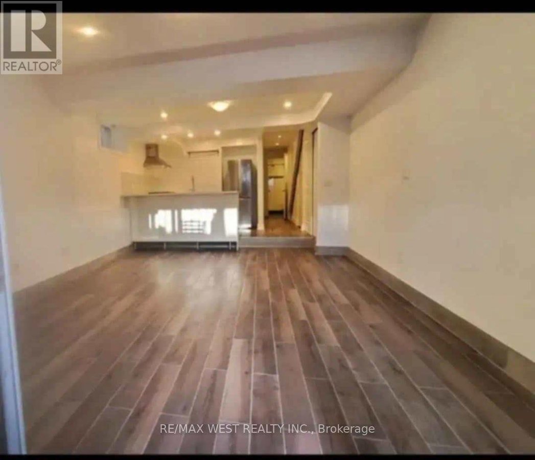 LOWER - 64 GALT AVENUE - Photo 2