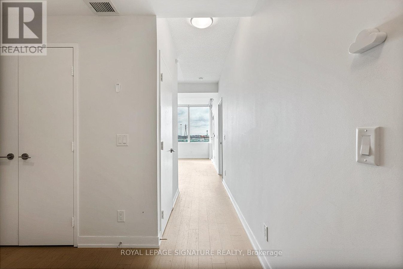 S308 - 120 BAYVIEW AVENUE - Photo 2