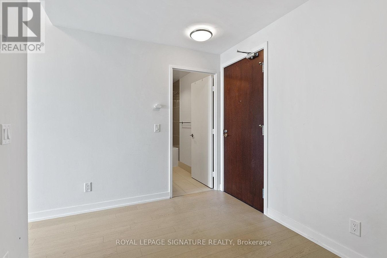 S308 - 120 BAYVIEW AVENUE - Photo 5