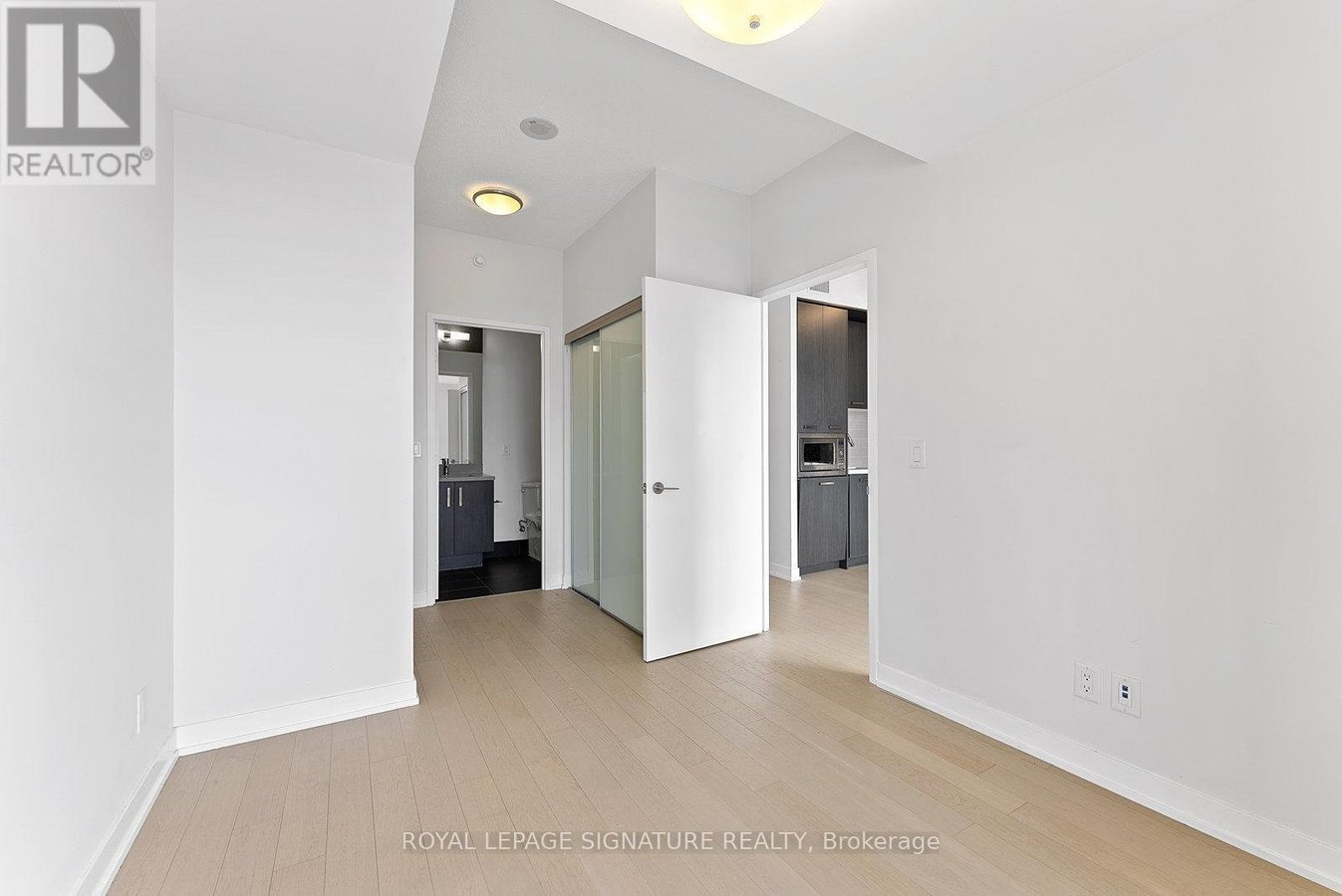 S308 - 120 BAYVIEW AVENUE - Photo 18