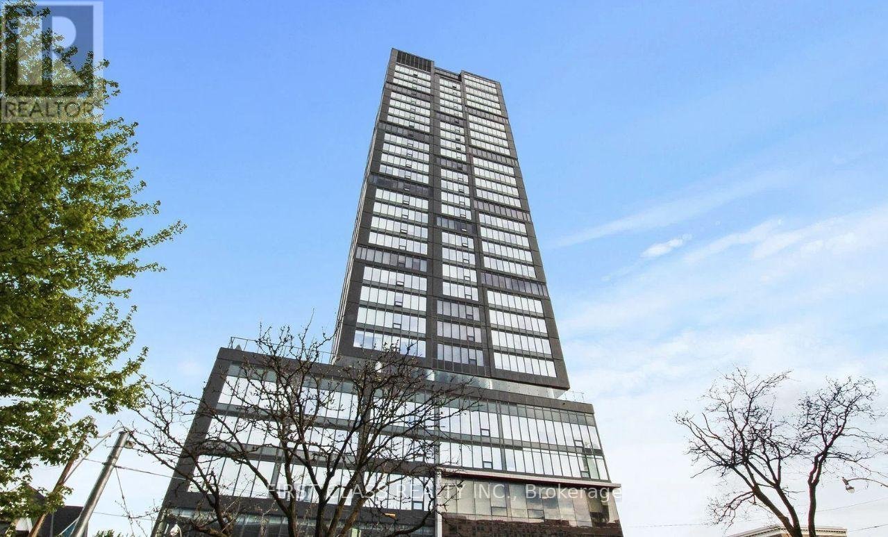 406 - 203 COLLEGE STREET - Photo 1
