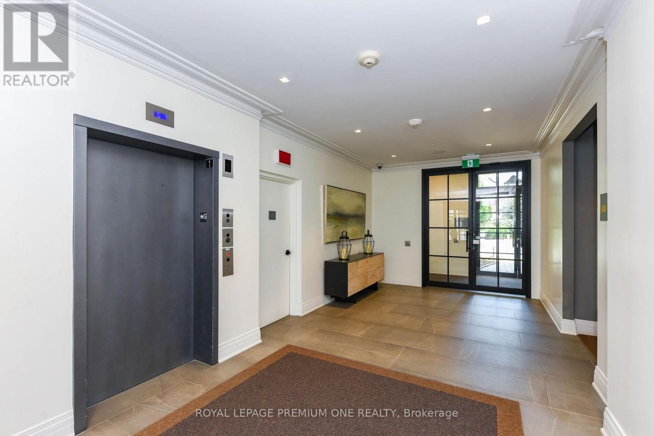 309 - 571 PRINCE EDWARD DRIVE N - Photo 5