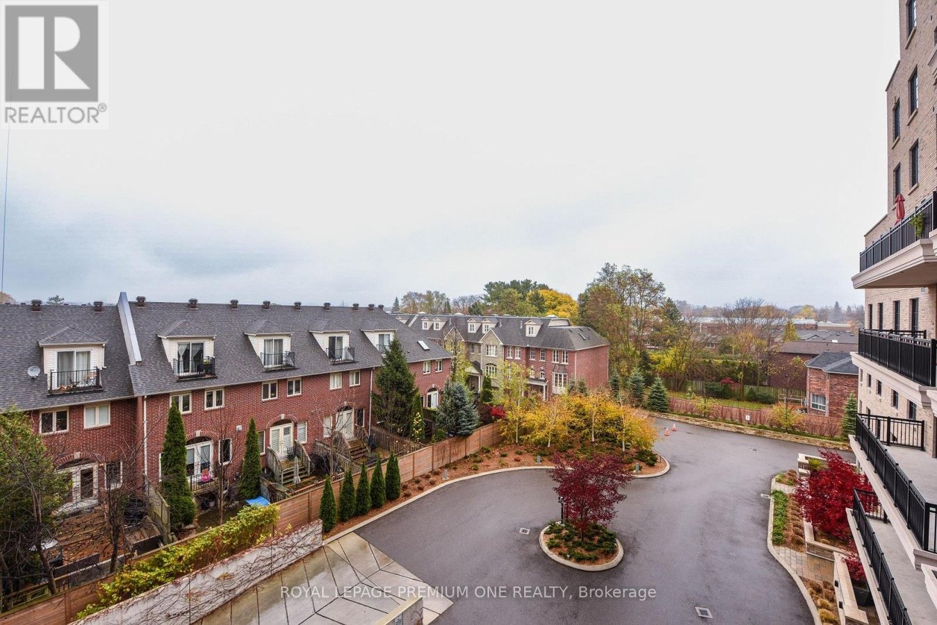 309 - 571 PRINCE EDWARD DRIVE N - Photo 9