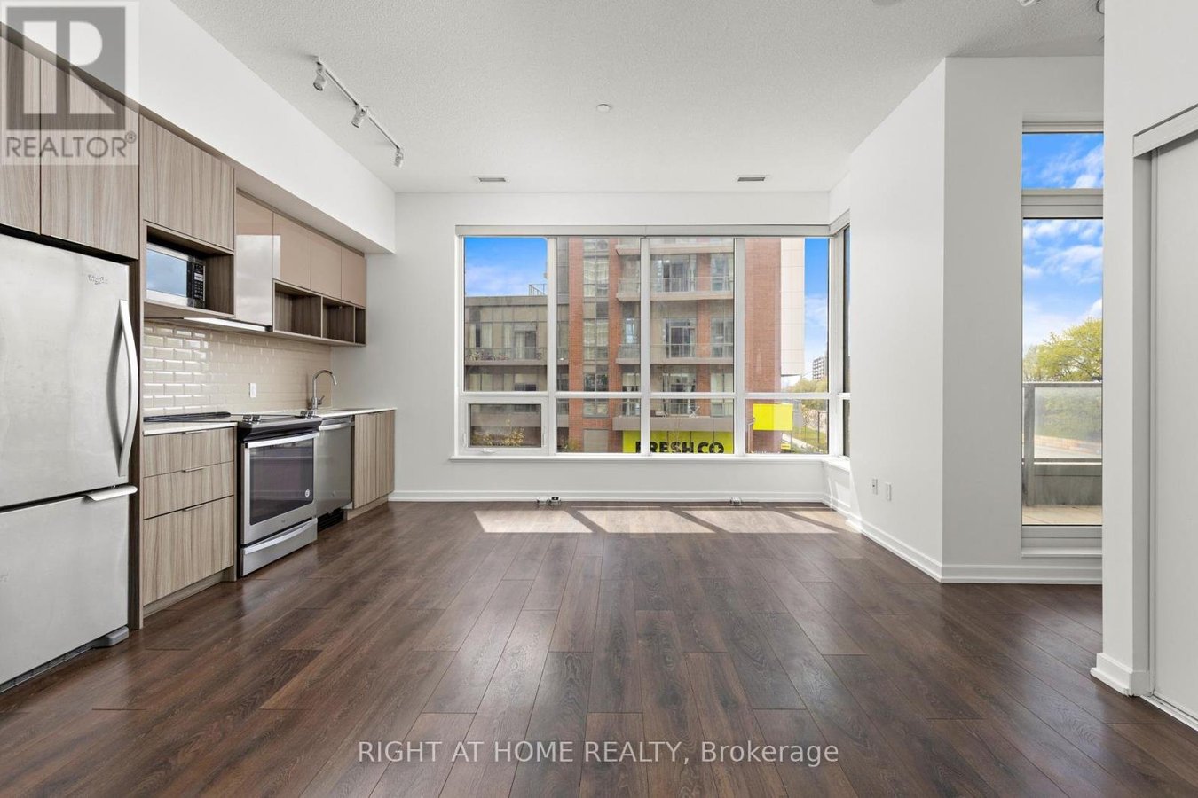 108 - 52 FOREST MANOR ROAD - Photo 21
