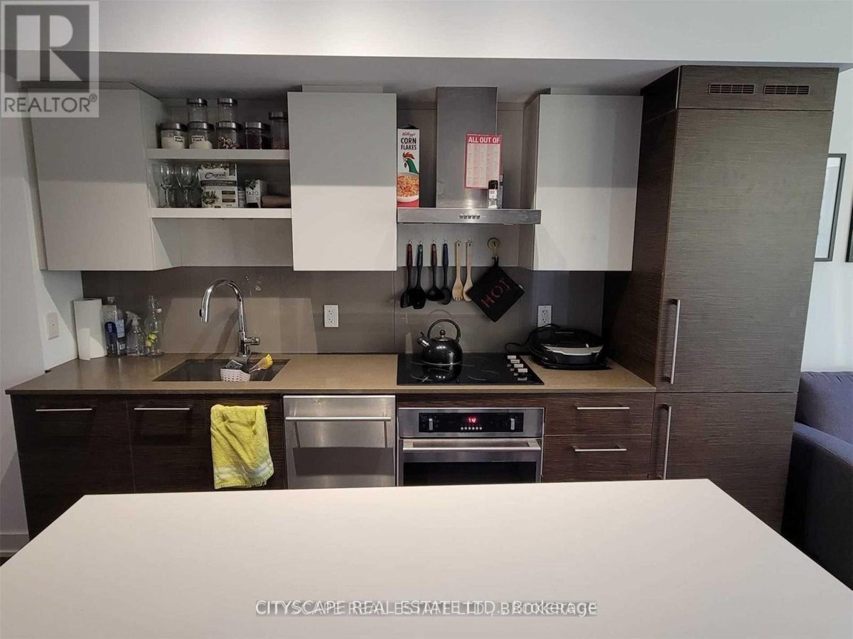449 - 1030 KING STREET - Photo 4