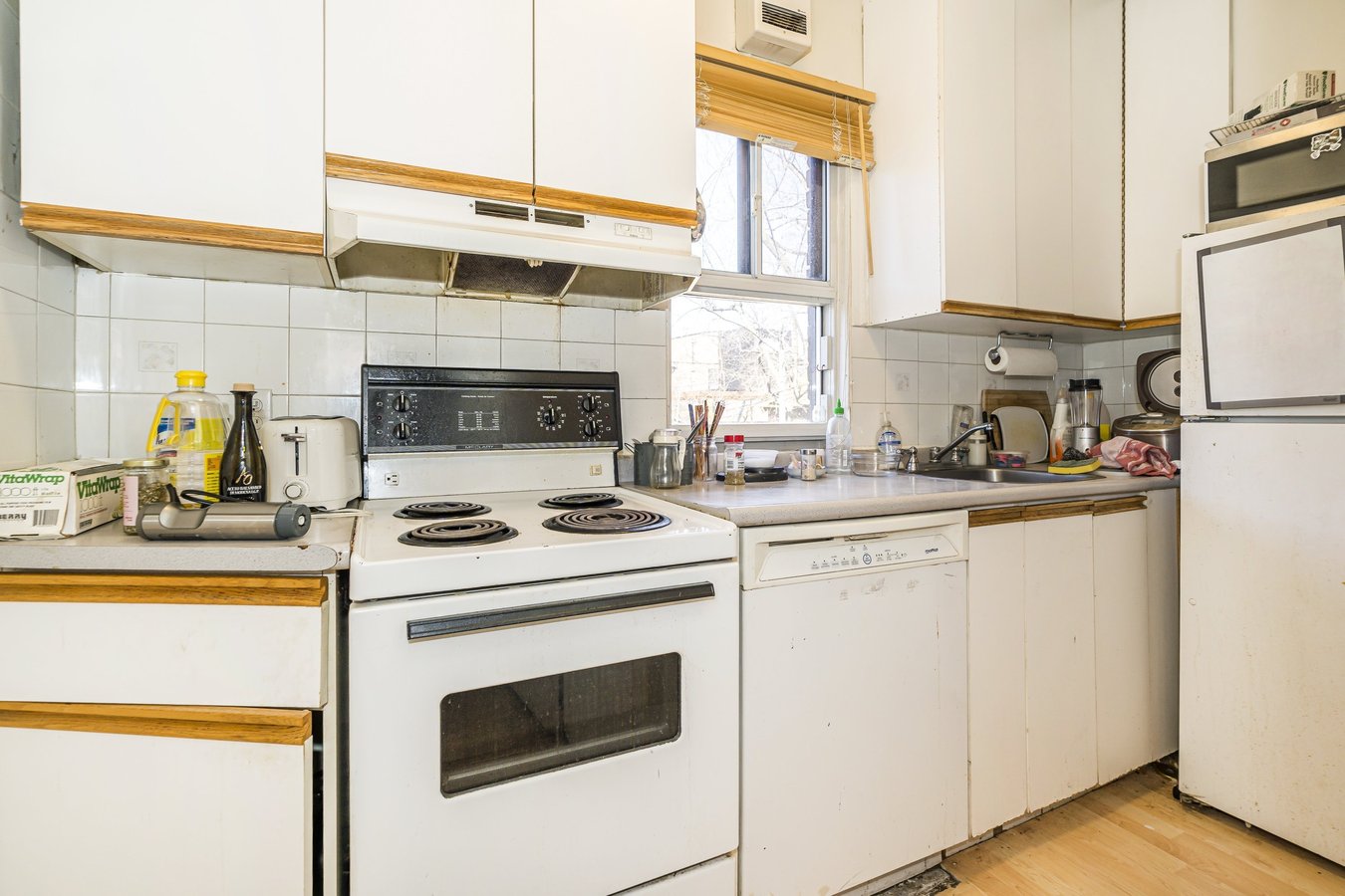370 Brunswick Avenue - Photo 7