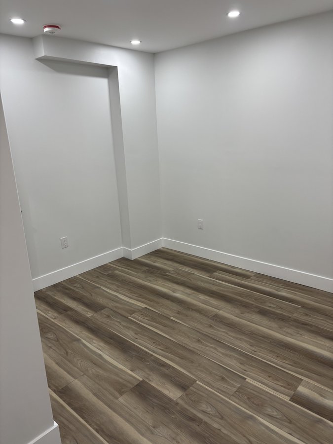 2 Spadina Road - Photo 8