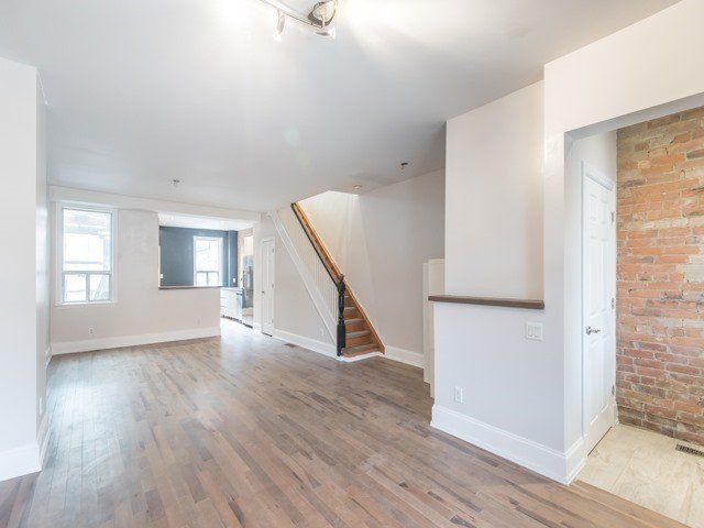 82 Barton Avenue - Photo 3