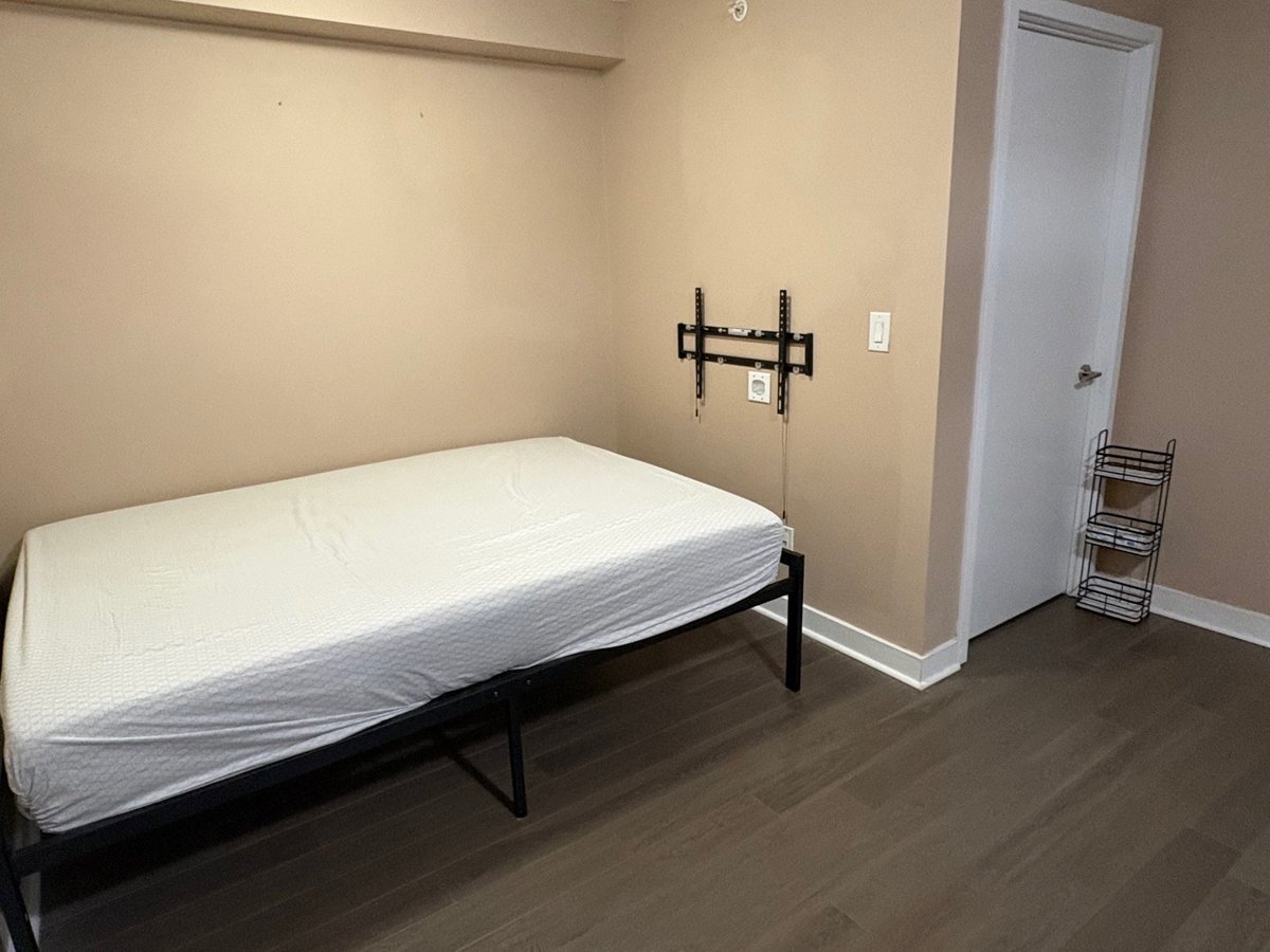 295 Adelaide Street West - Photo 6