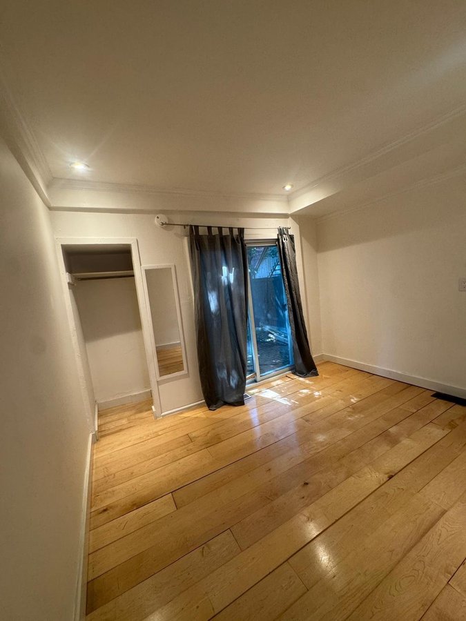 176 Walmer Road - Photo 4