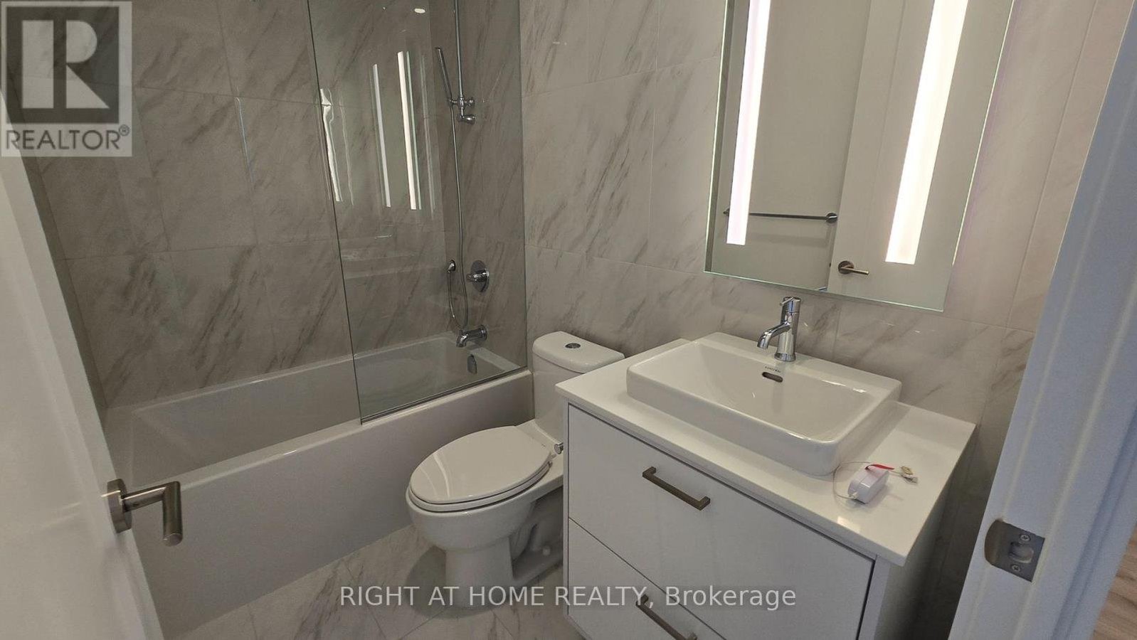 PH22 - 858 DUPONT STREET N - Photo 29