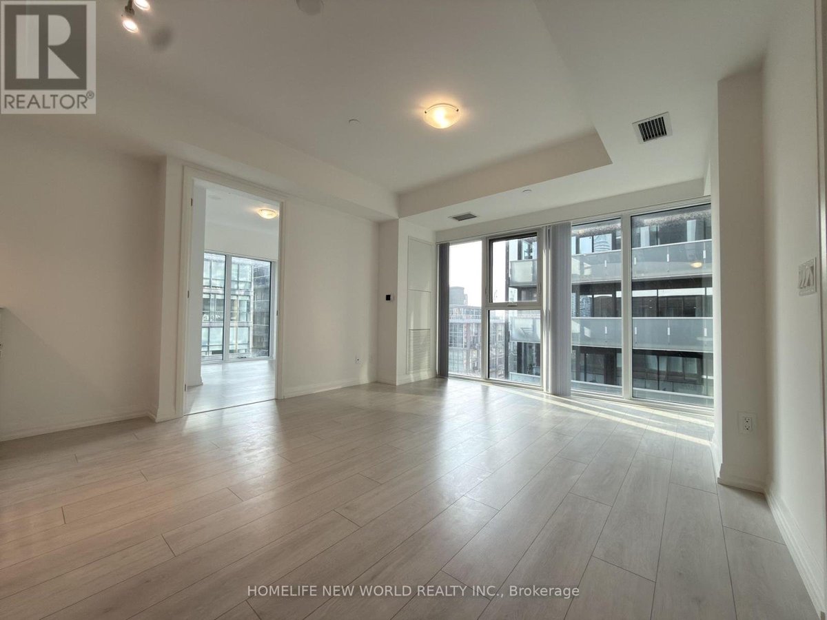 1122 - 400 KING STREET W - Photo 2