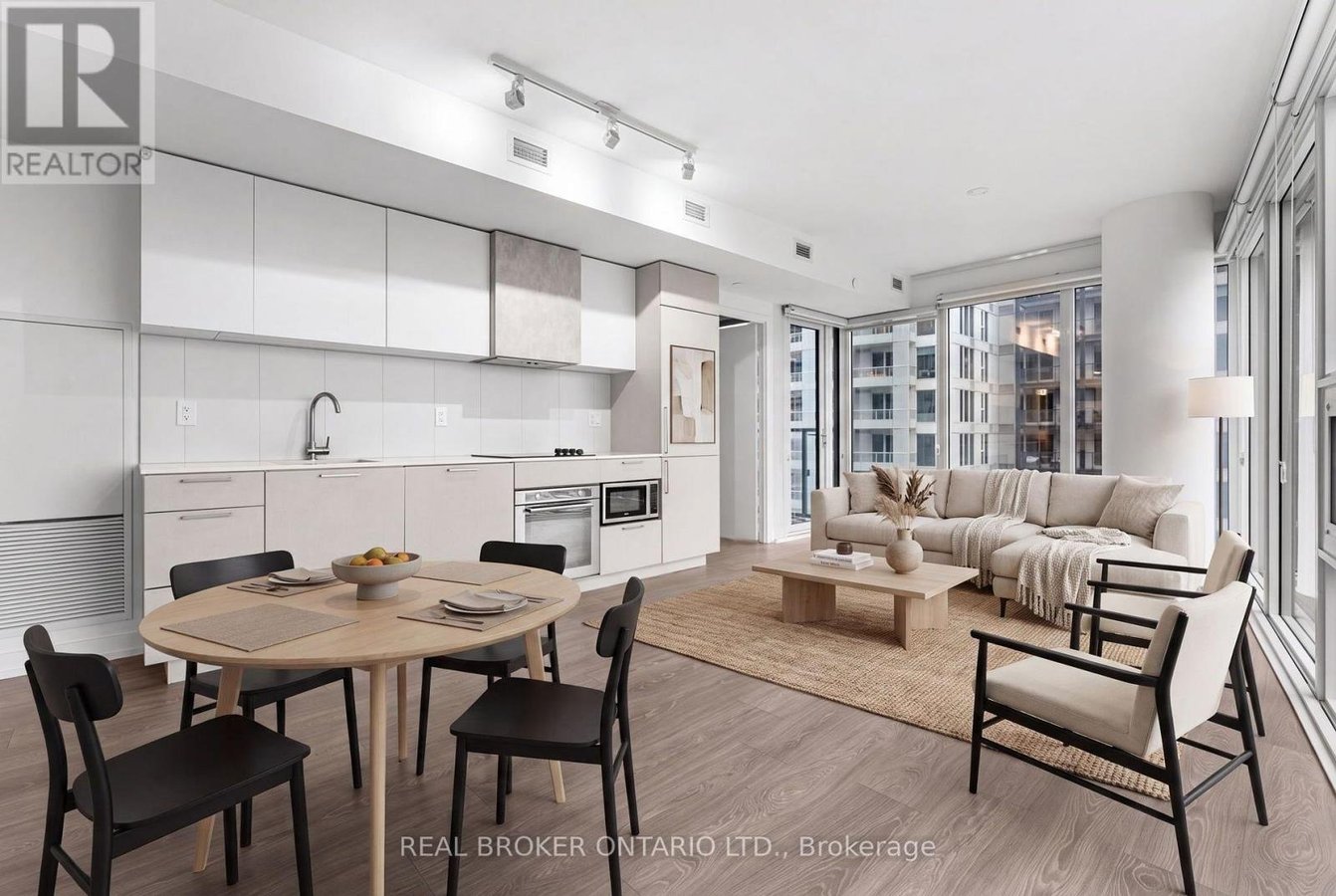 2206 - 19 WESTERN BATTERY ROAD - Photo 6