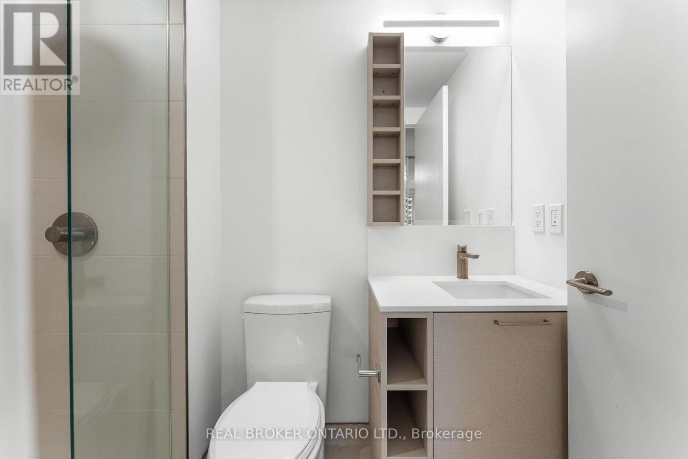2206 - 19 WESTERN BATTERY ROAD - Photo 16