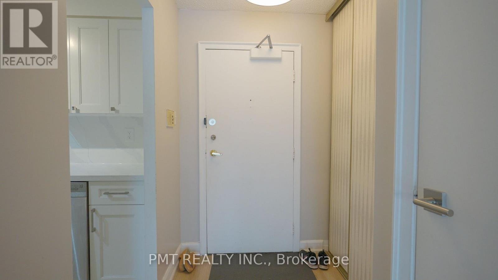 225 - 4001 DON MILLS ROAD - Photo 2
