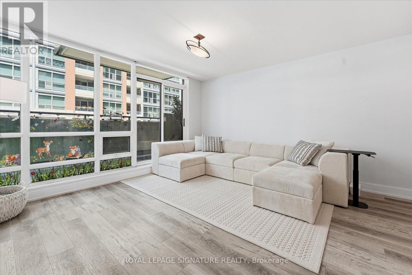 301 - 263 WELLINGTON STREET W - Photo 5