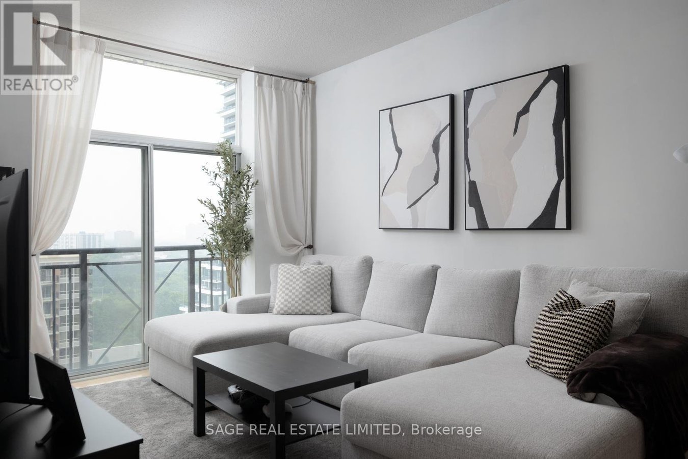 1507 - 1101 LESLIE STREET - Photo 3