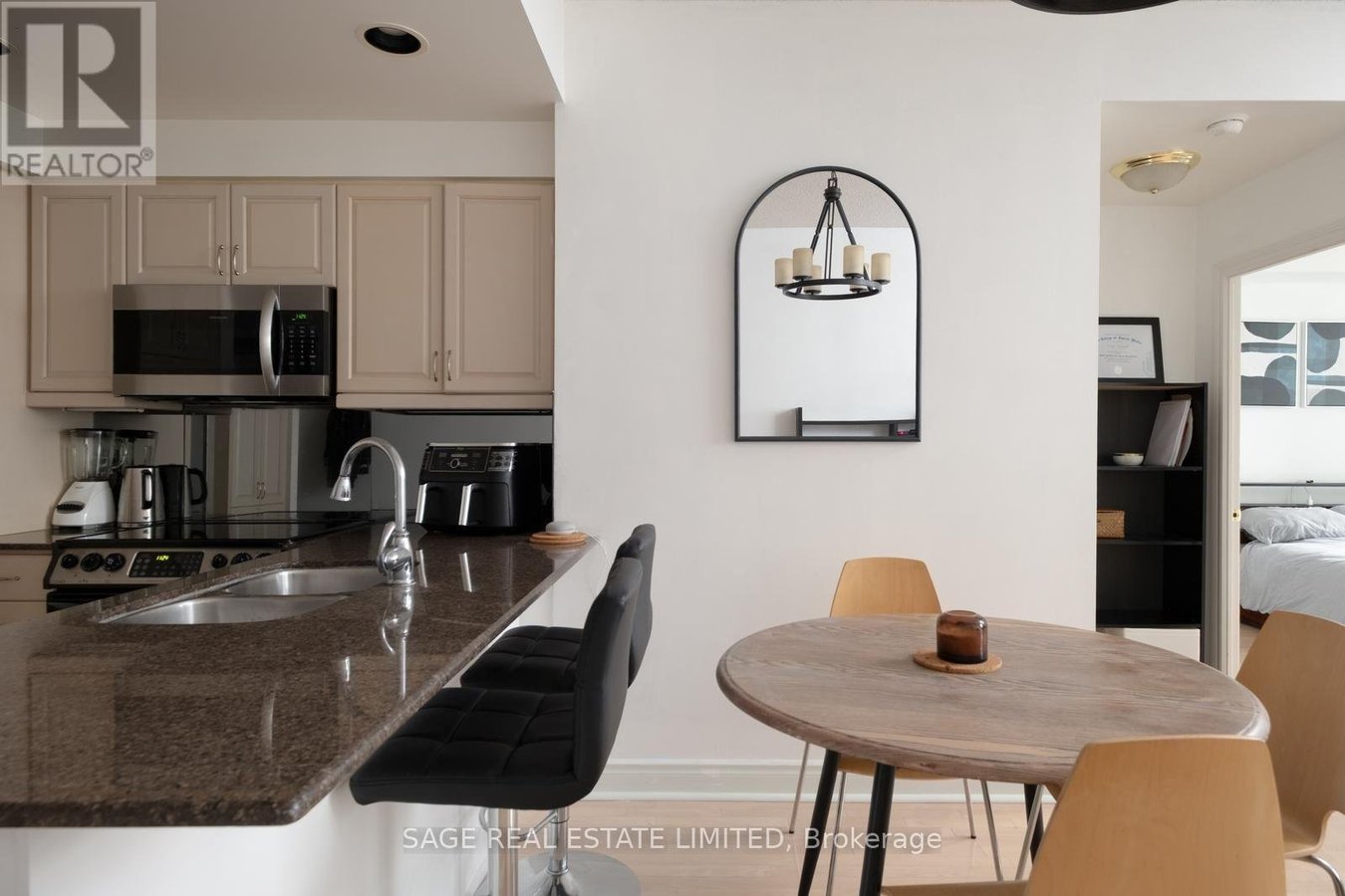 1507 - 1101 LESLIE STREET - Photo 10