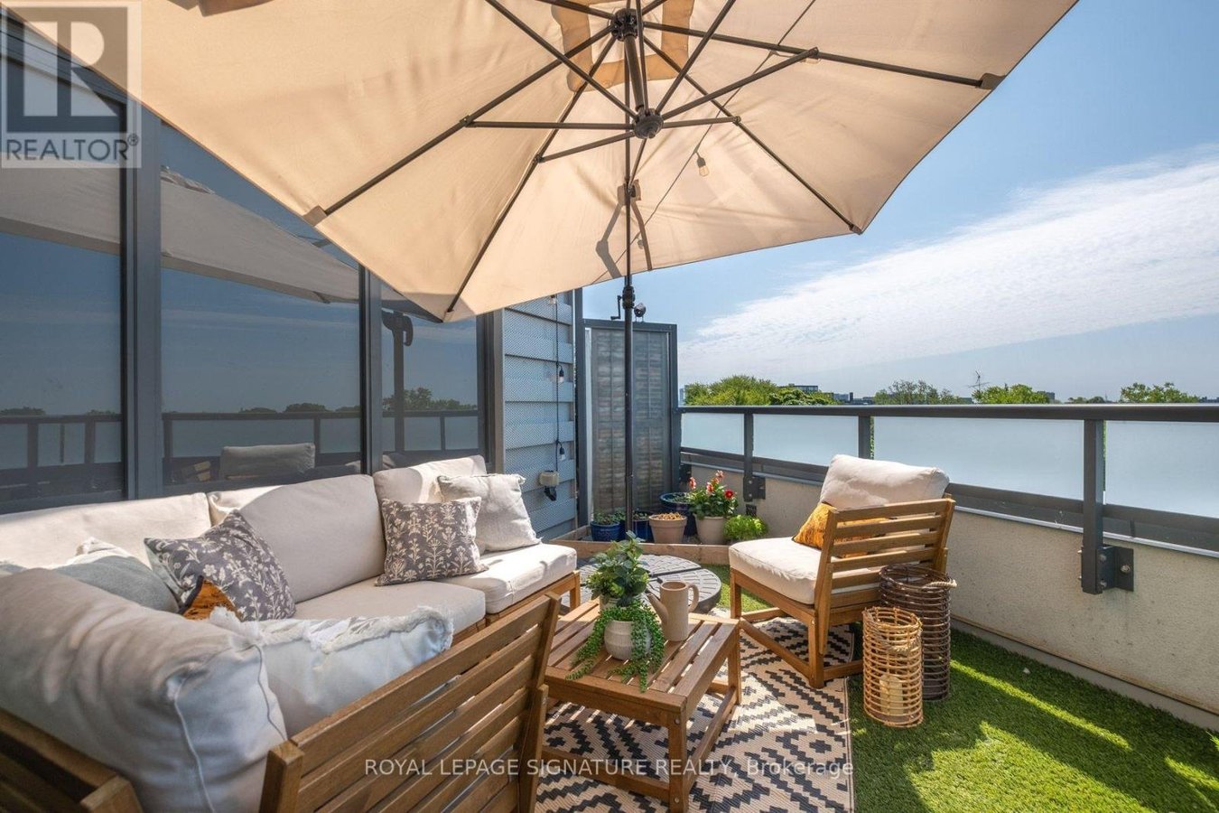 610 - 36 HOWARD PARK AVENUE - Photo 16