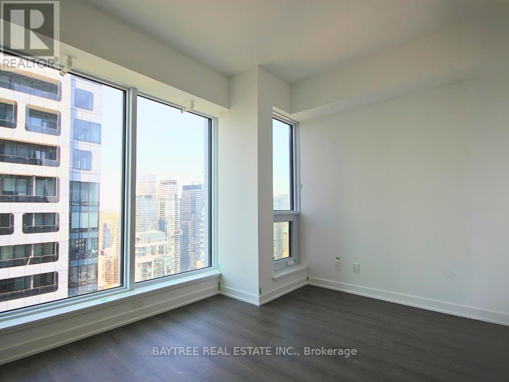 5206 - 8 WELLESLEY STREET W - Photo 1