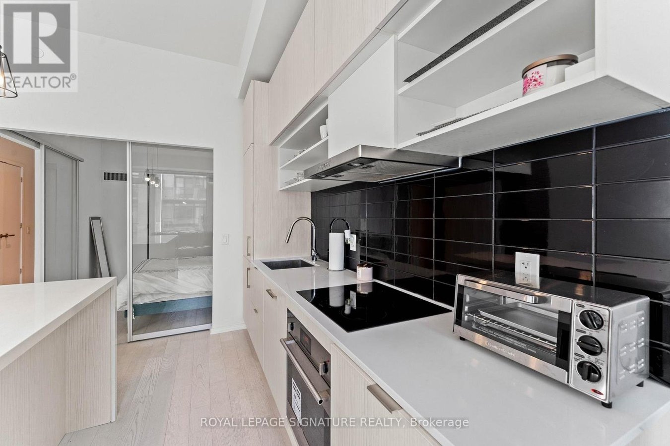 1629 - 5 SOUDAN AVENUE - Photo 18