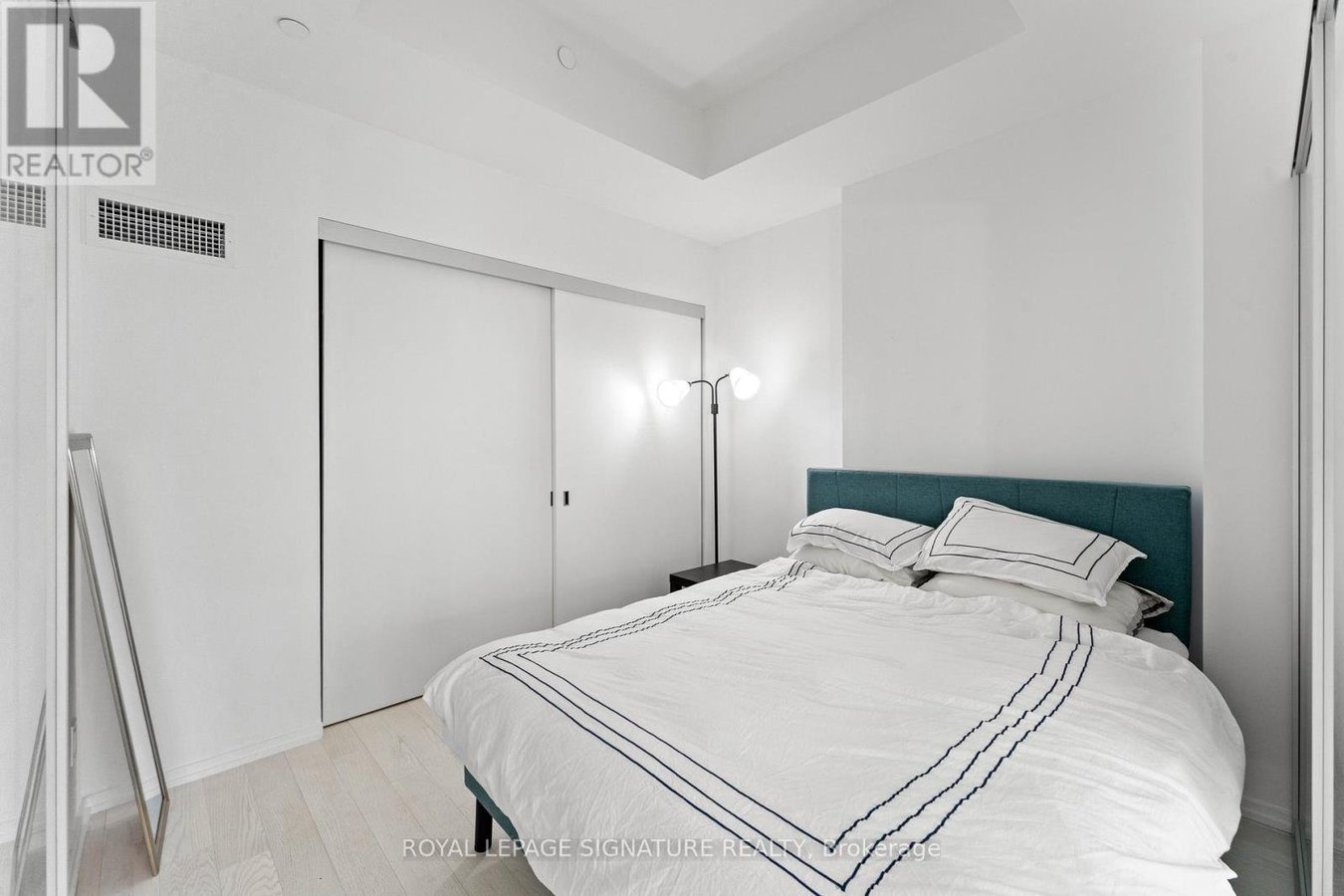 1629 - 5 SOUDAN AVENUE - Photo 29