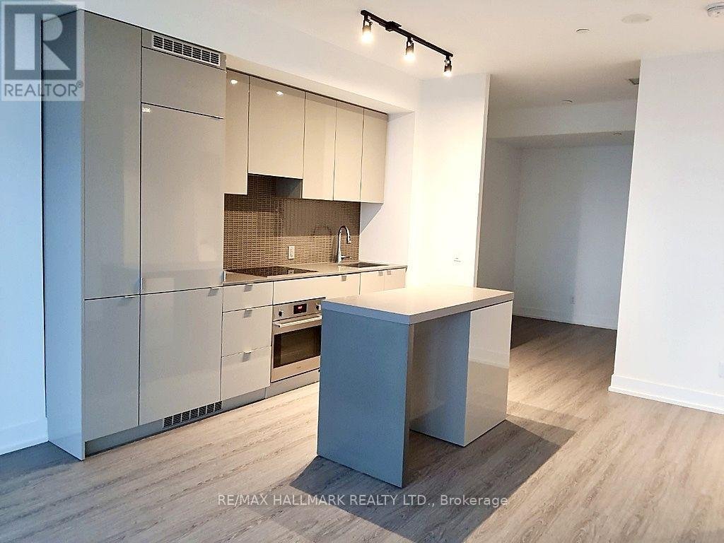 5808 - 7 GRENVILLE STREET - Photo 4