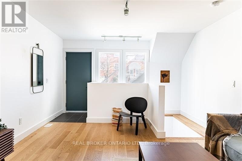 MAIN - 278 CAMPBELL AVENUE - Photo 4