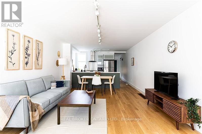 MAIN - 278 CAMPBELL AVENUE - Photo 6