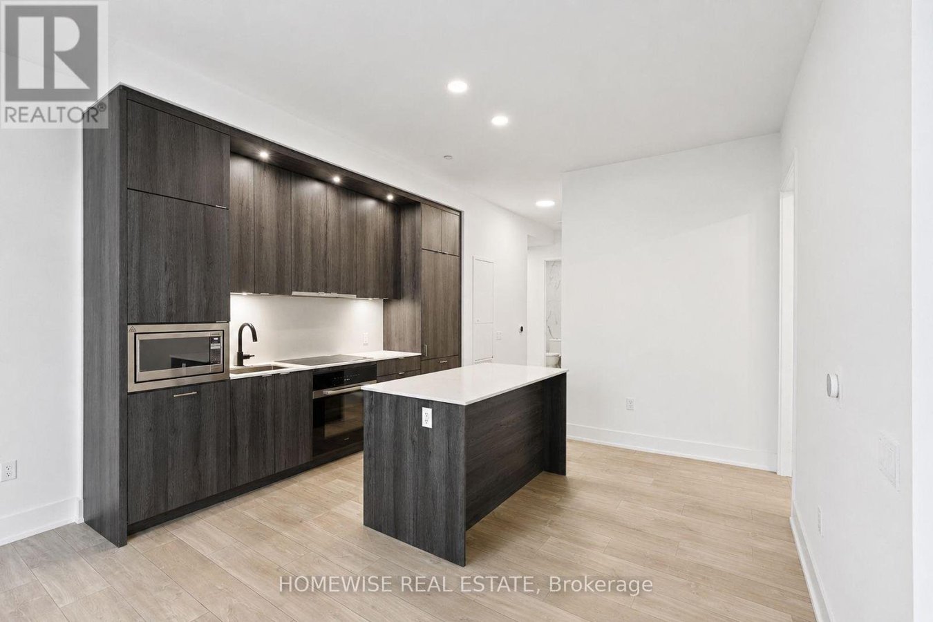 PH28 - 858 DUPONT STREET - Photo 2