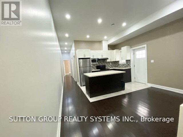 2 - 924 DANFORTH AVENUE - Photo 3