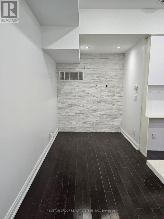 2 - 924 DANFORTH AVENUE - Photo 7
