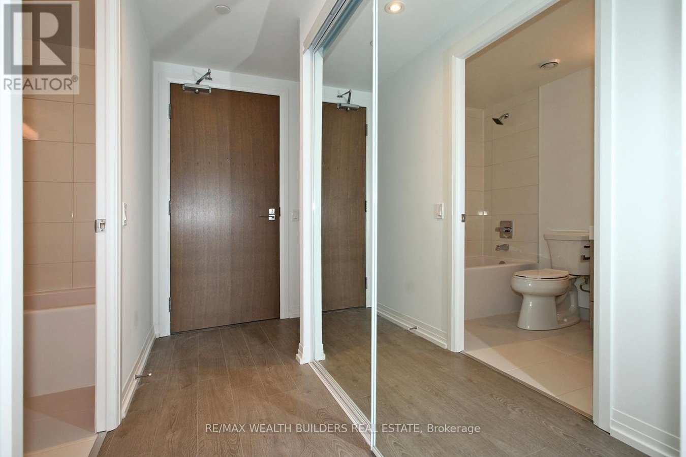 2107 - 251 JARVIS STREET E - Photo 4