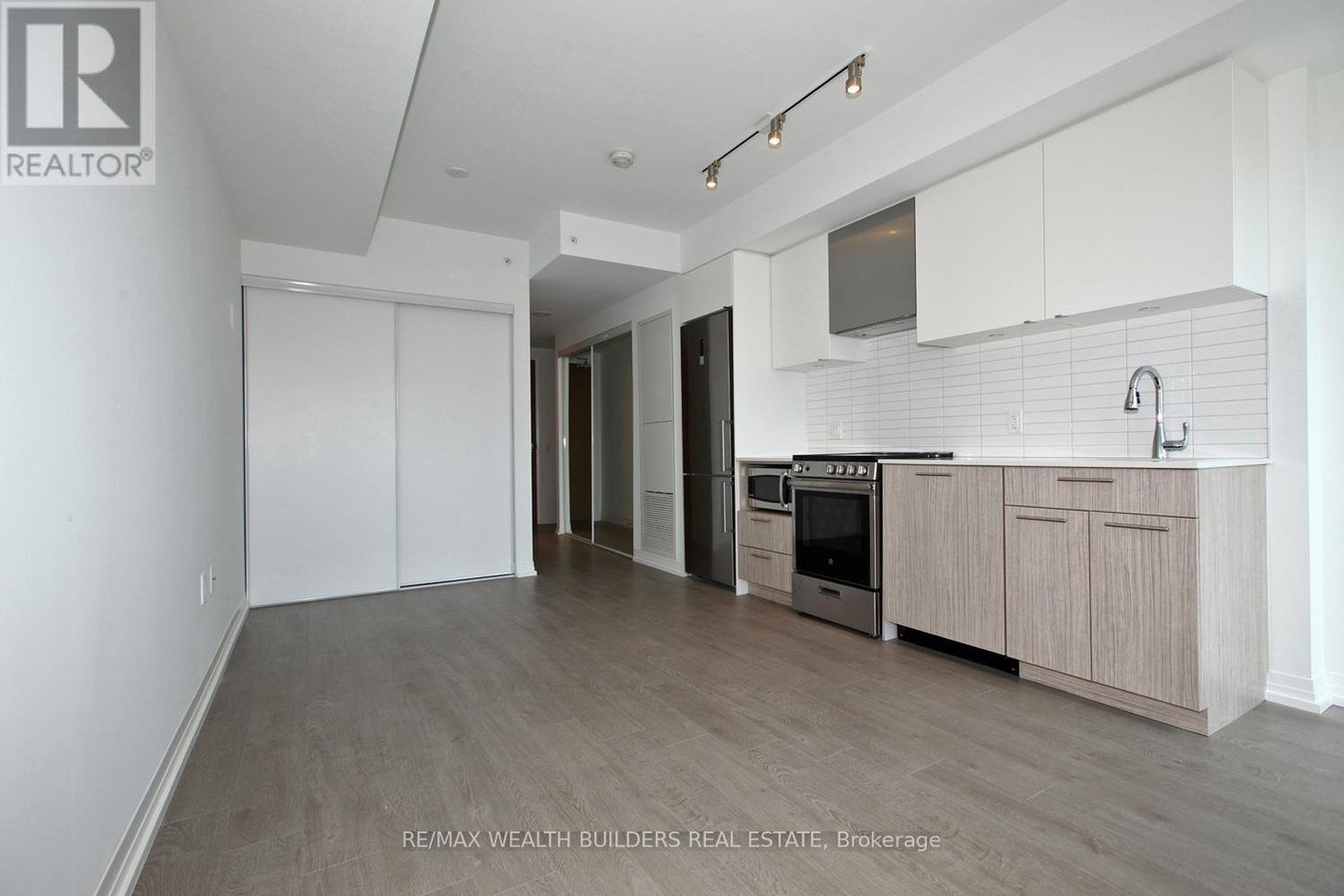 2107 - 251 JARVIS STREET E - Photo 6