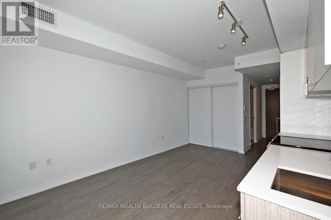 2107 - 251 JARVIS STREET E - Photo 9