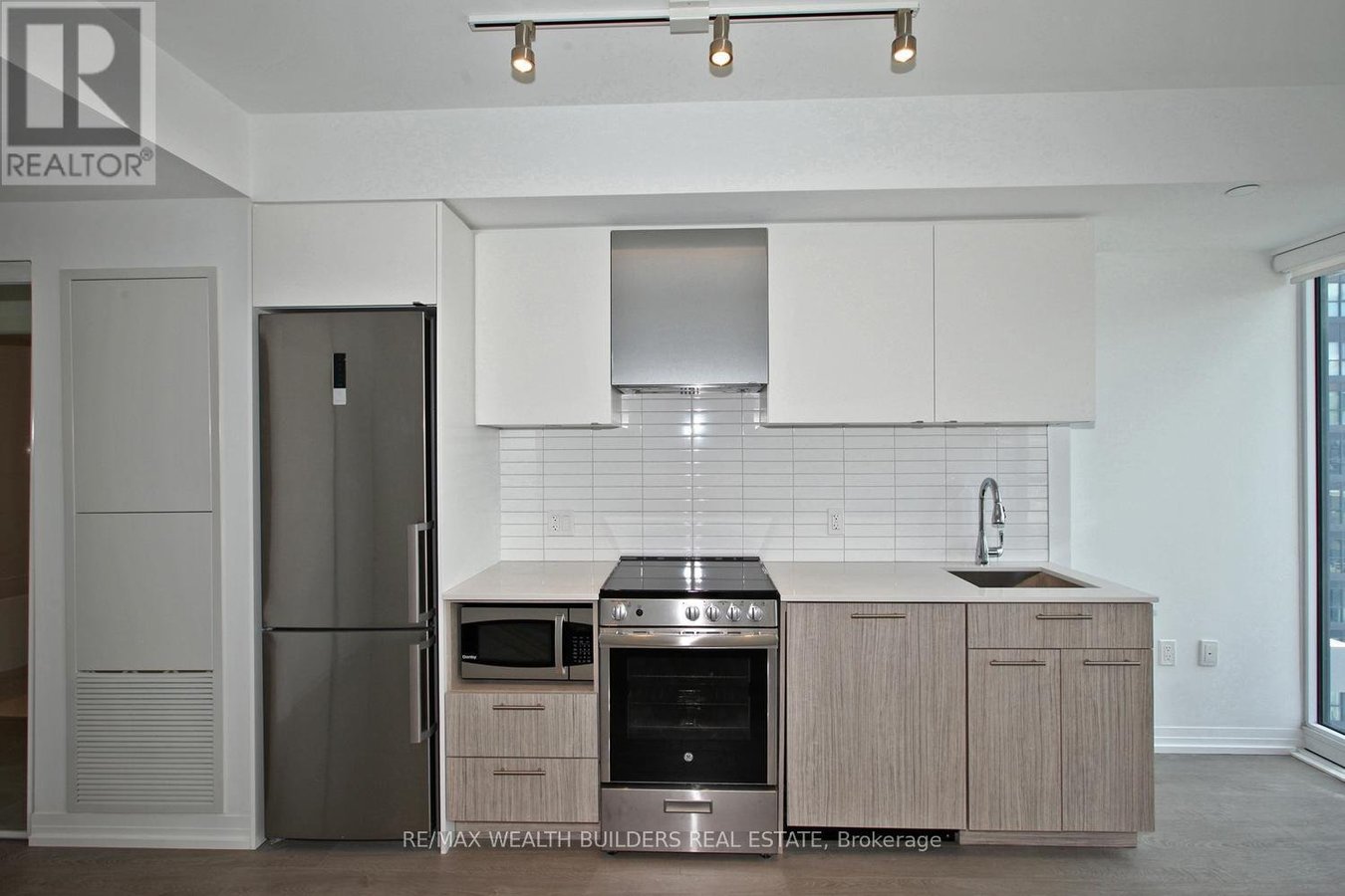 2107 - 251 JARVIS STREET E - Photo 14