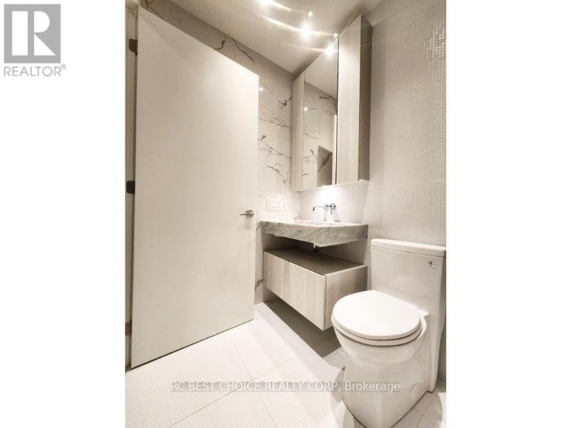 5301 - 11 YORKVILLE AVENUE - Photo 8