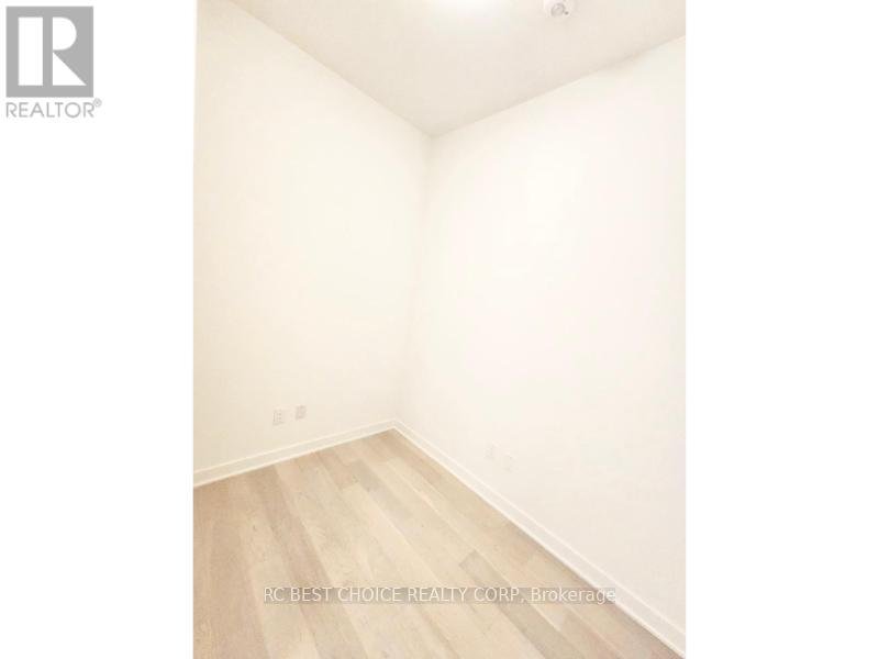 5301 - 11 YORKVILLE AVENUE - Photo 11
