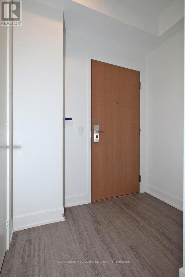 2609 - 7 GRENVILLE STREET - Photo 3