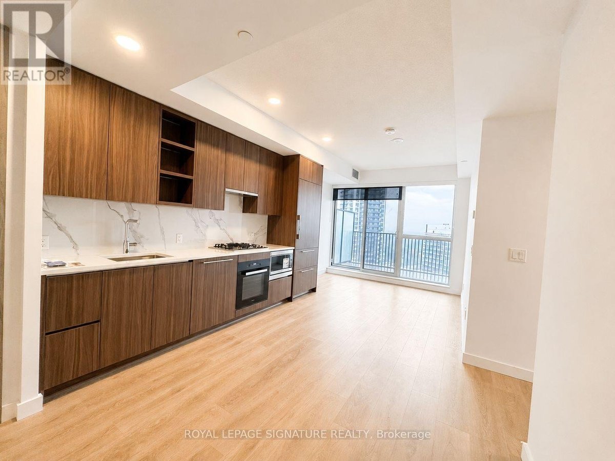 2302 - 18 ESTHER SHINER BOULEVARD - Photo 2