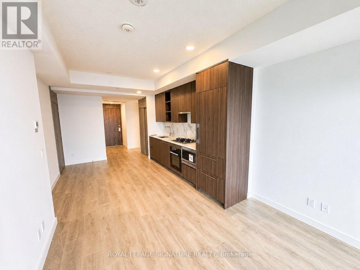 2302 - 18 ESTHER SHINER BOULEVARD - Photo 4