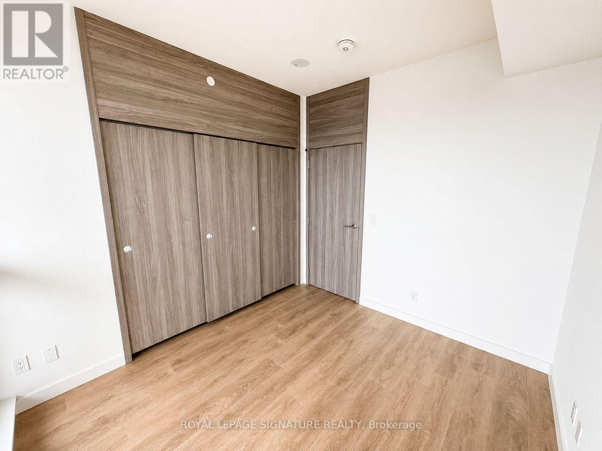 2302 - 18 ESTHER SHINER BOULEVARD - Photo 12