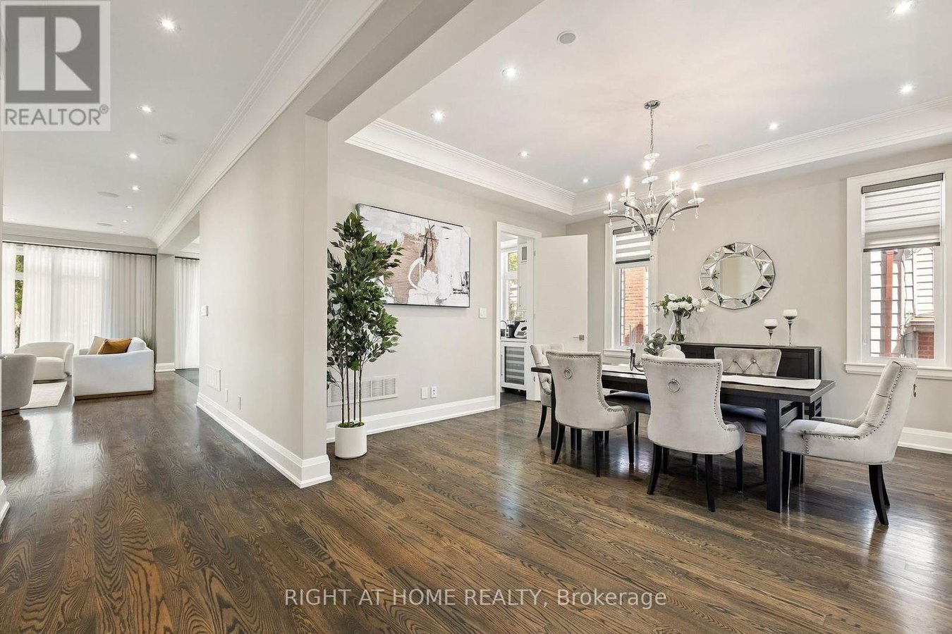 316 CHURCHILL AVENUE - Photo 5