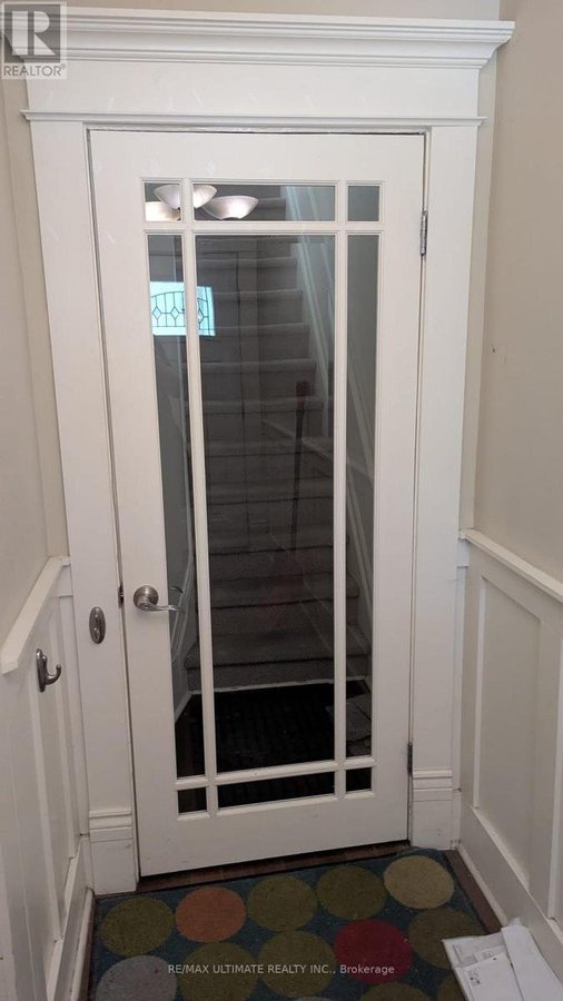 SECOND FLOOR - 91 EDWIN AVENUE - Photo 2