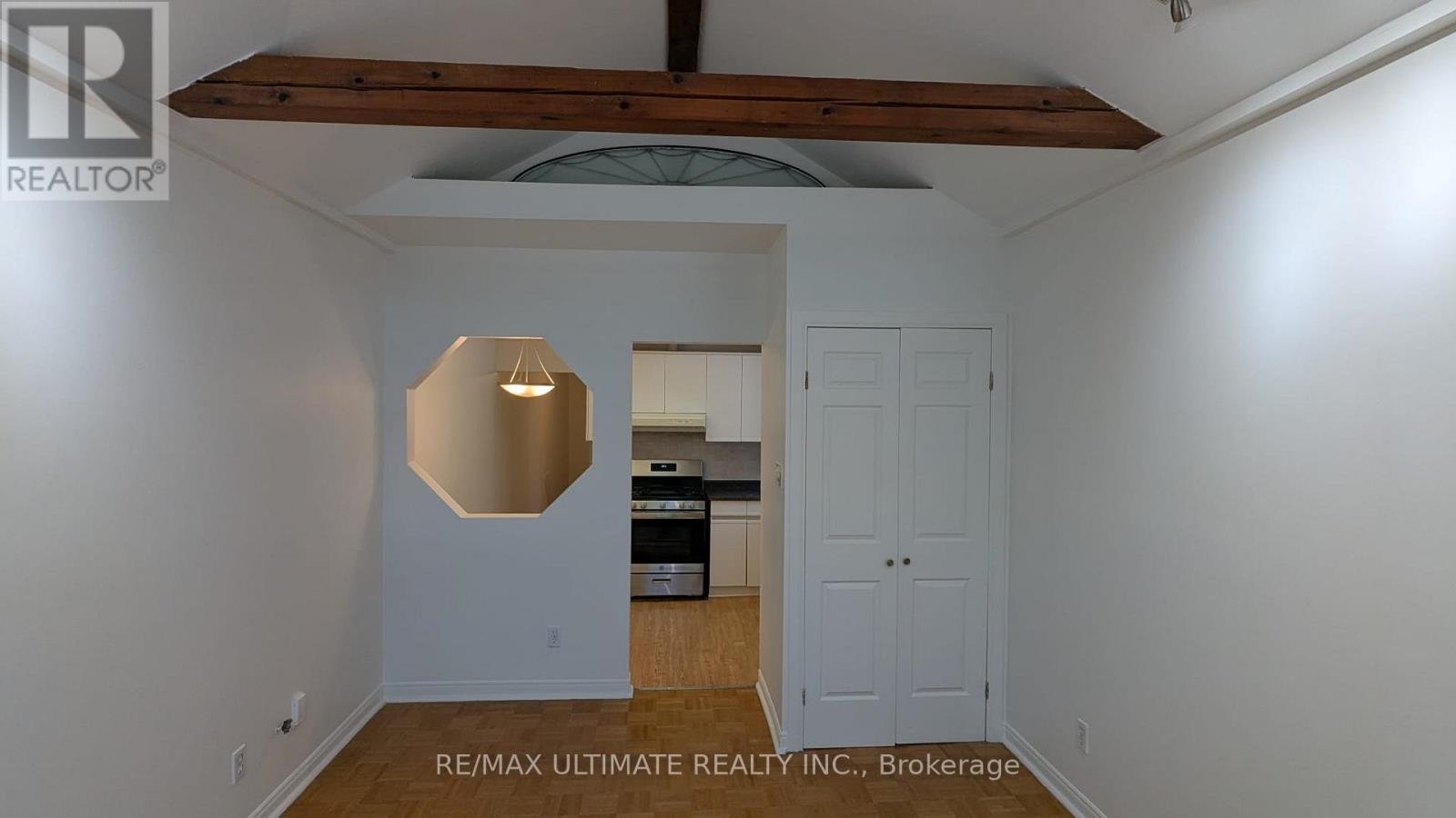 SECOND FLOOR - 91 EDWIN AVENUE - Photo 3