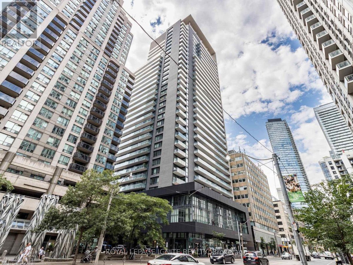 2509 - 770 BAY STREET - Photo 1